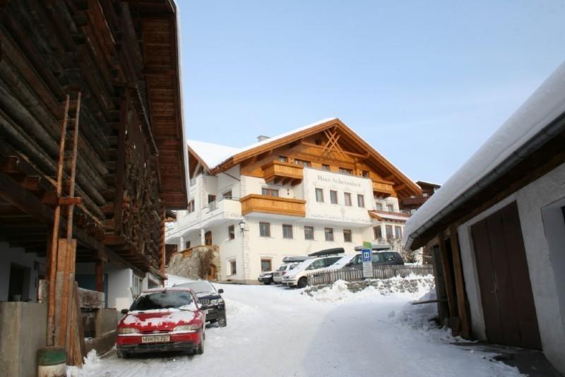 Haus Achenrainer Apartment Фис Екстериор снимка